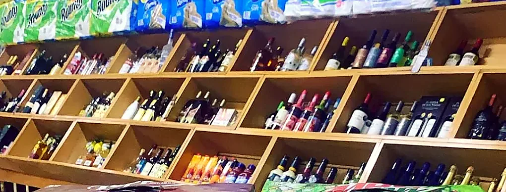 Wine & liquor selection